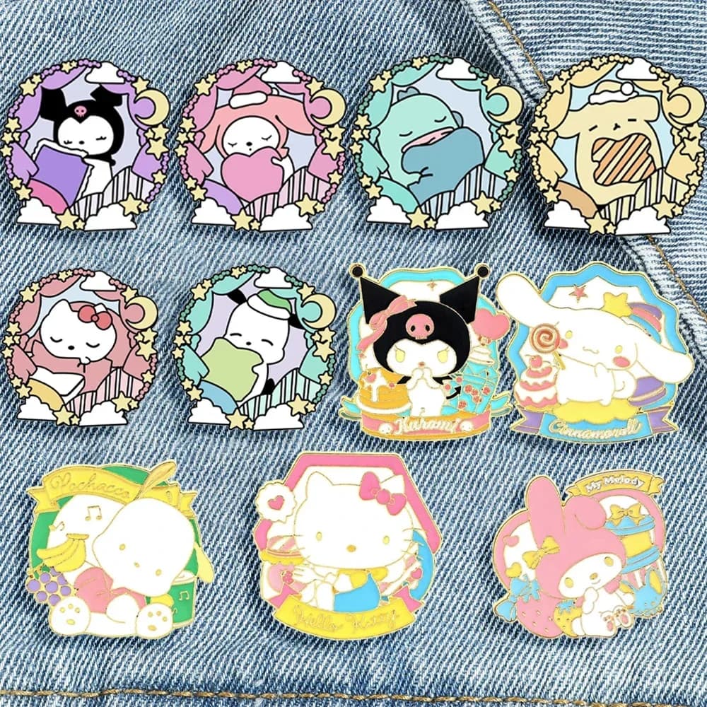 Set di 11 Spille Cartoon, Simpatiche Spille Smaltate Anime Hello Kitty e Melody, Accessori in Metallo per Zaini e Abbigliamento, Regalo