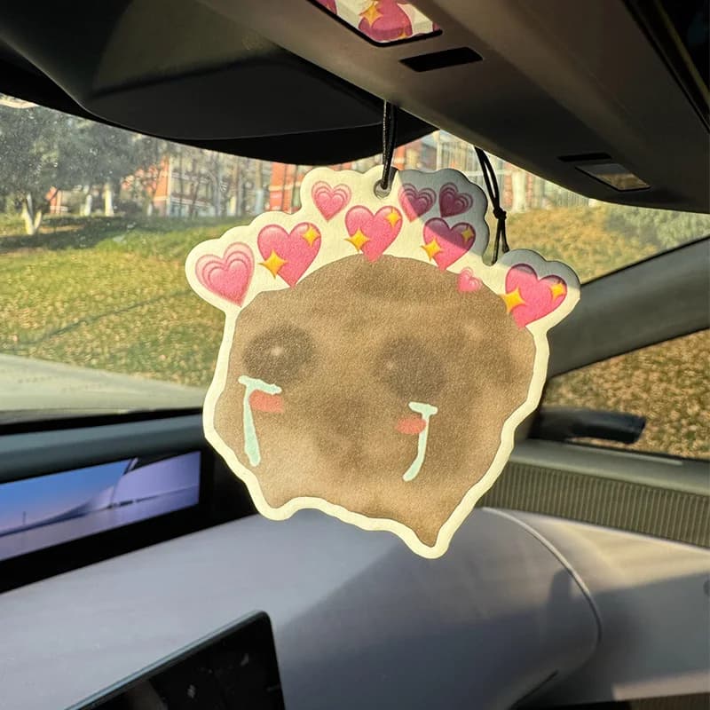 Sad Criceto, a cute animal design, fragrance for Berlin girl (luxury perfume series), car deodorant pendant, last 90 days, fragrance in natural material, five-star hotel lobby, luxury perfume of the same global style
