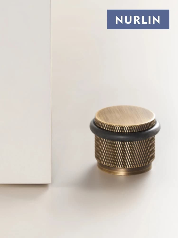 Nurlin Ottone Stabile Nuovo Fermaporta Zigrinato Fermaporta Fermaporta regolabile Altezza 3 cm Adatto per l'installazione di pavimenti in legno e cemento