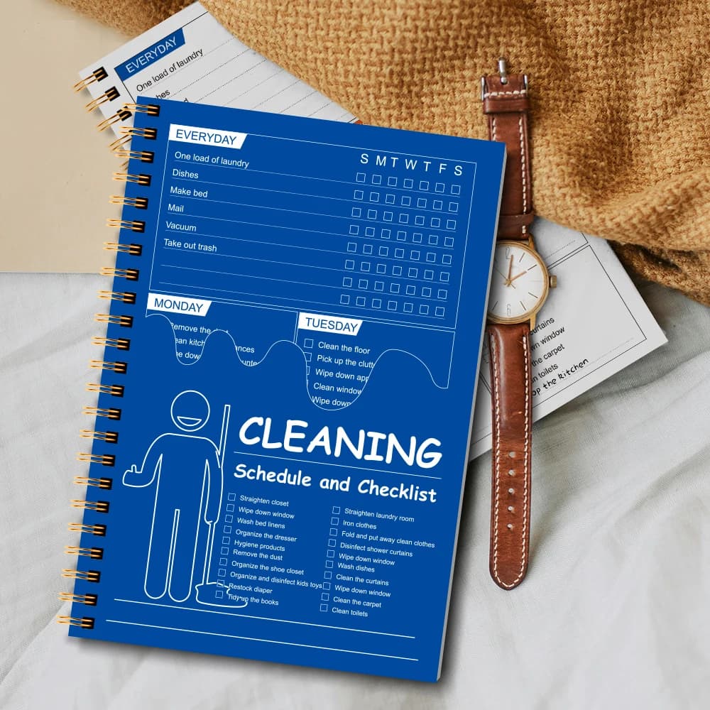 Agenda per la pianificazione delle pulizie A5 a spirale, con checklist giornaliera, settimanale e mensile, organizer per la casa, registro delle attività