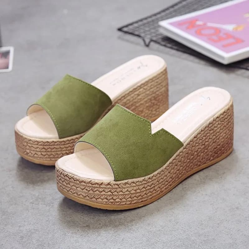 Capispalla moda estiva da donna Tacco inclinato Fresco trascinando Fondo spesso Tacchi alti Pantofole resistenti all'usura antiscivolo traspiranti