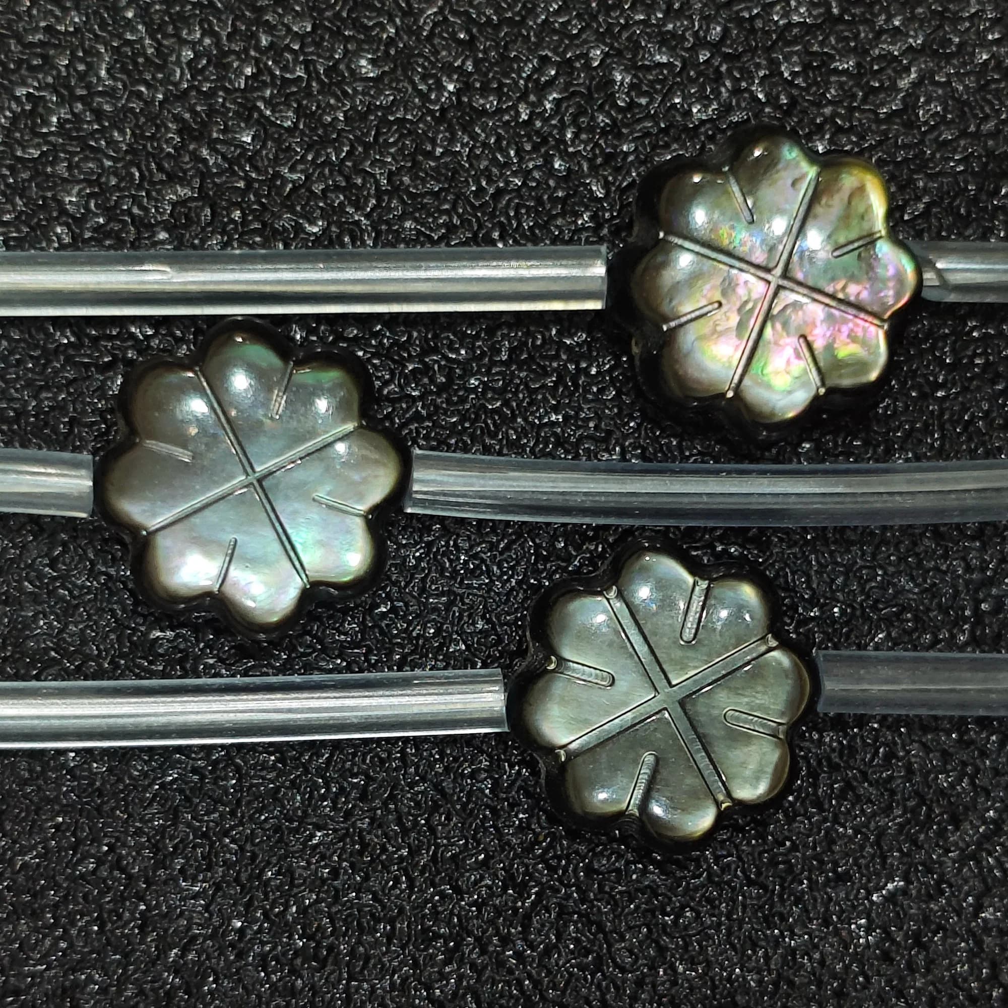 Black Mother of Pearl Carved Flower Shell Beads Wholesale Black Lip MOP Loose Gemstone Strand for DIY Jewelry Crafts