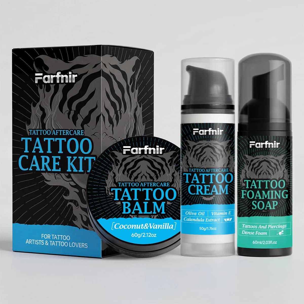 Kit per la cura dei tatuaggi, leviga la pelle, illumina l'incarnato, idrata e nutre, rendendo la pelle delicata e radiosa