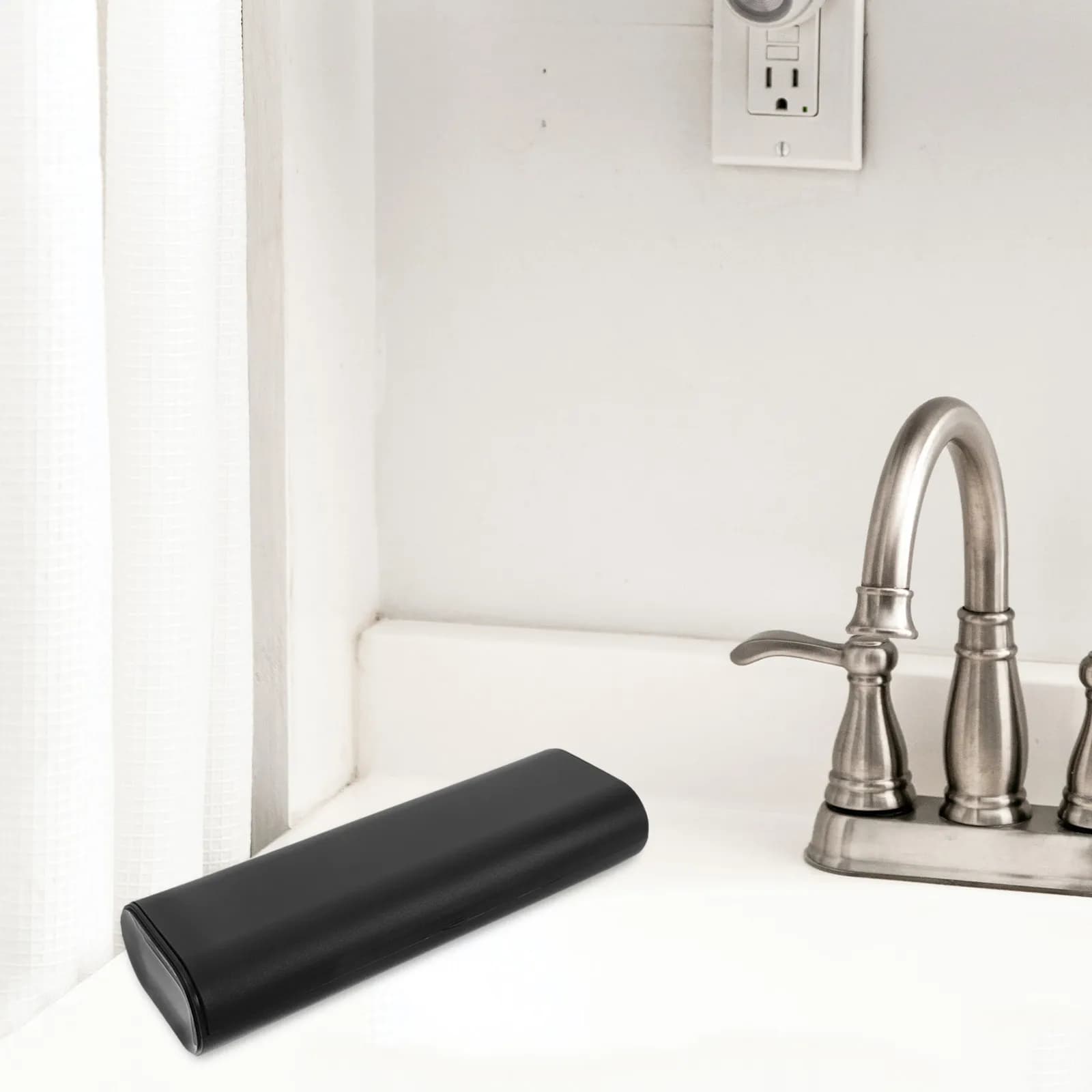 Toothbrush Travel Holder for Electric Toothbrushes Strong PP and Soft Rubber Protection Stylish Compact Design Multifunctional