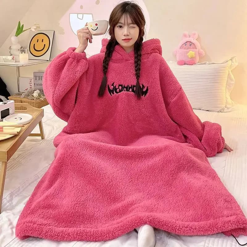 CyGirl's Winter Rose Red Camicia da notte in pile di corallo e flanella spessa Accappatoio pigro Cappuccio Camicia da notte allentata Pigiama da notte Accappatoio da ragazza