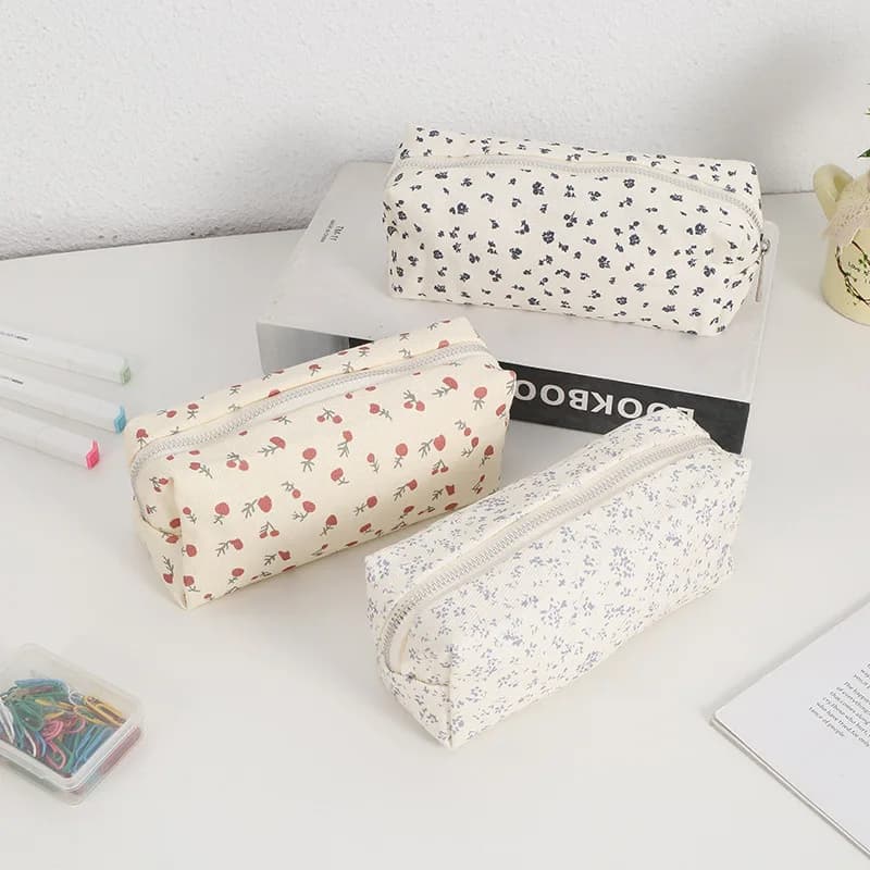 1 Pcs Kawaii Pencil Case Cute small crushed flower Boxcase Bag Supplies Stationery
