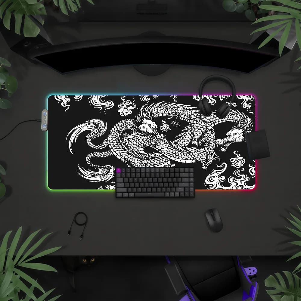 Tappetino per Mouse White Dragon Impermeabile con Illuminazione RGB LED Colorata, Copertura Antiscivolo per Tastiera da Gioco, Superficie per Scrivania