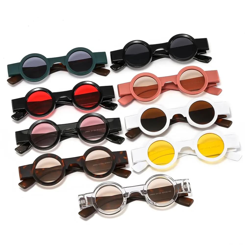 Fashion Clear Ocean Lens donna uomo UV400 Punk Shades occhiali da sole piccoli occhiali da sole rotondi rivetti