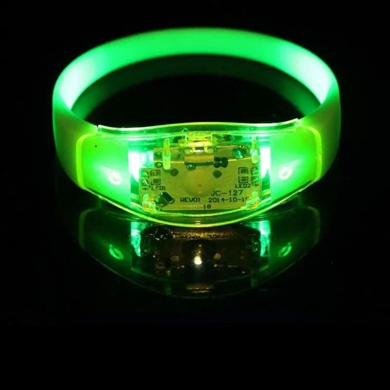 Controllo vocale LED Glow Bracciale Flash Bracciale Bracciale Night Disco Light up Party Bar Regalo di compleanno Capodanno Festival di nozze
