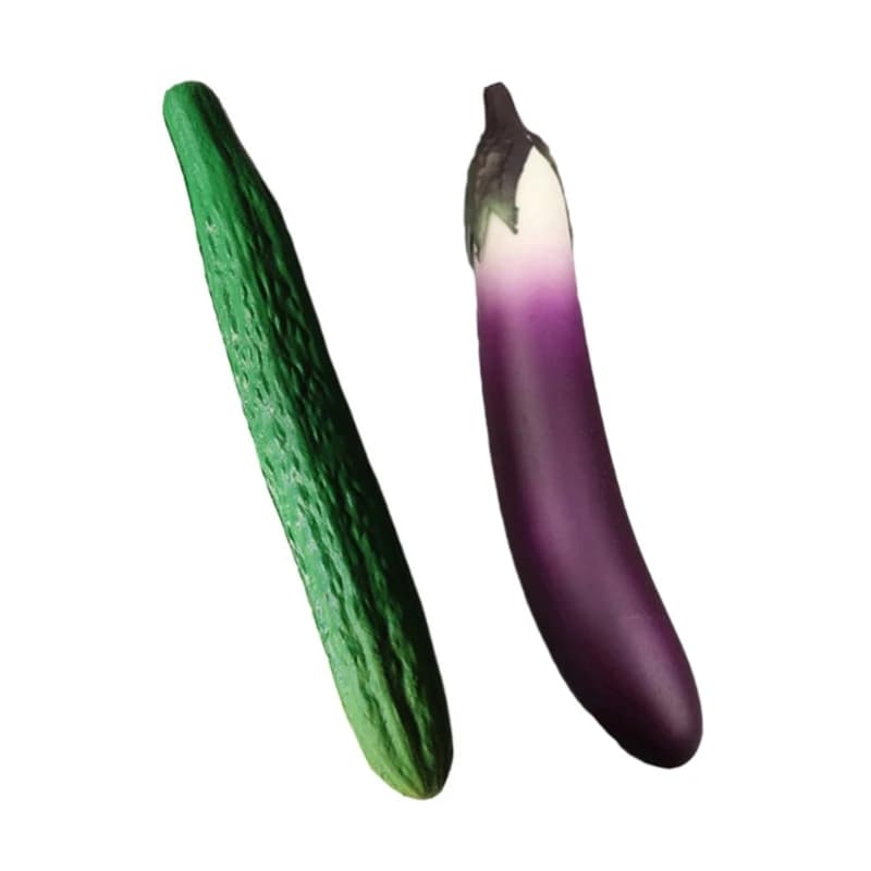 Simulazione realistica di verdure Ornamento Replicazioni di ornamenti di cetrioli d'ubergine artificiale morbida e sicura per l'esposizione