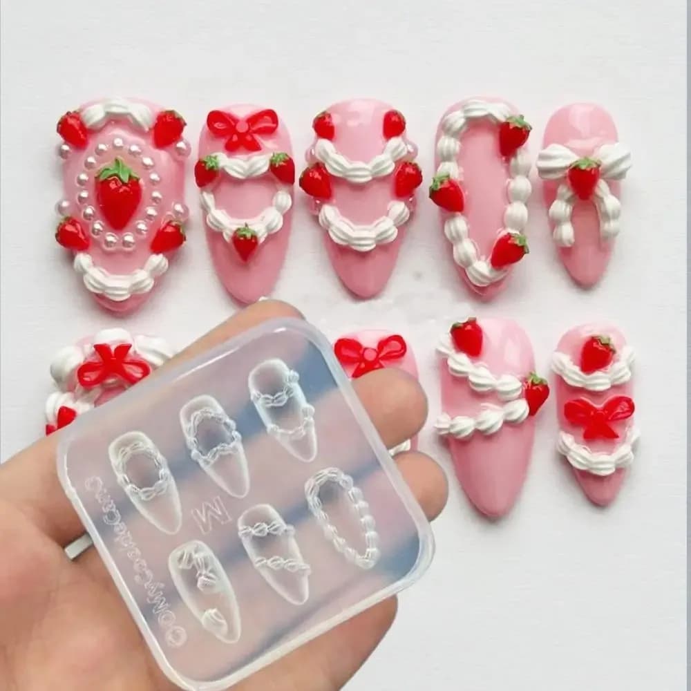 Stampo in Silicone a Forma di Cuore per Decorazioni Unghie, Stencil Trasparente per Manicure Fai-da-Te, Design Y2K