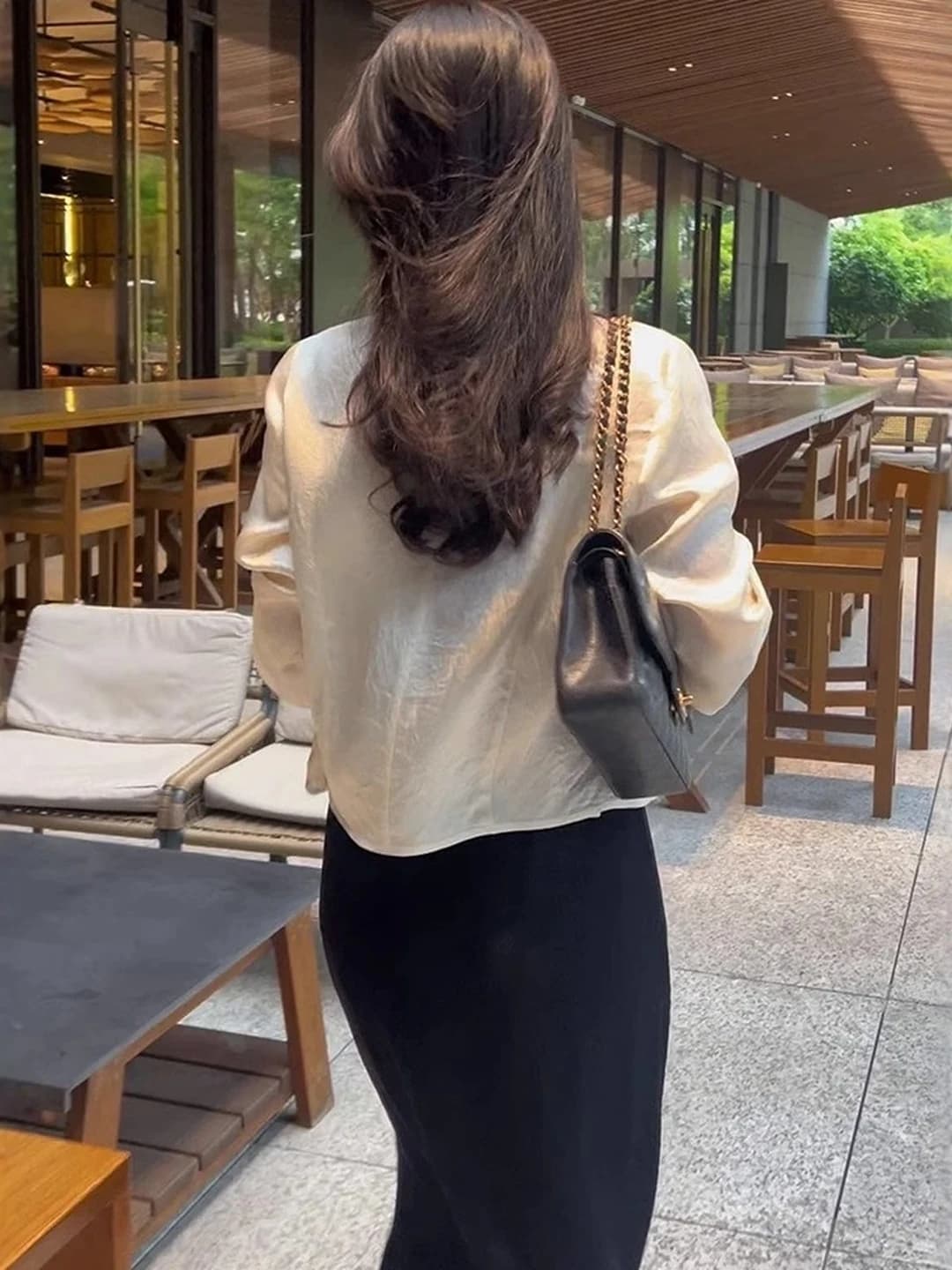 Cardigan Lungo Bianco con Colletto a Bambola, Protezione Solare, Taglie Forti, Design Dolce, Aperto, per Uso Quotidiano Estivo