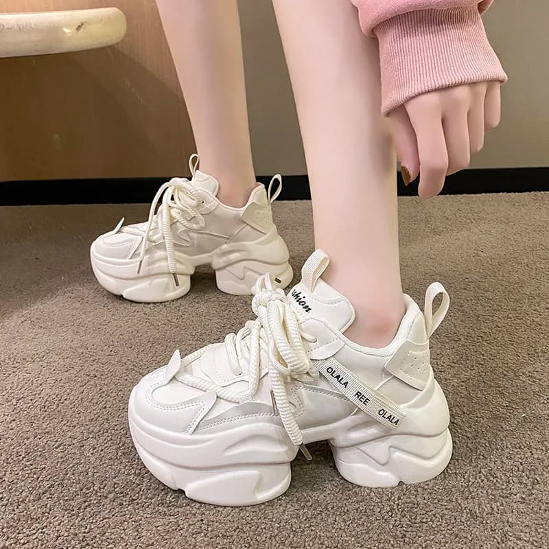 Scarpe da ginnastica Sweet Girl Dad Shoes 2026 Nuove Versatili con Fondo Spesso, Calde in Velluto e con Rialzo Interno