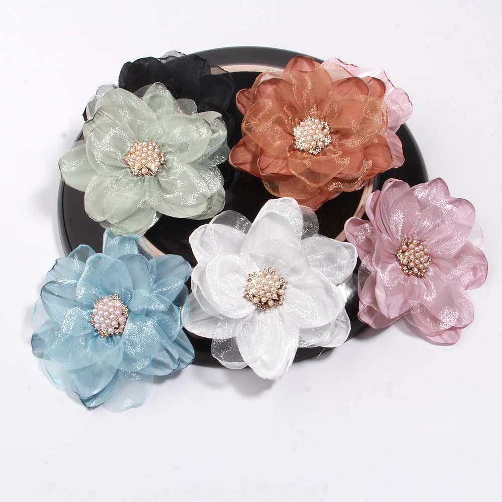 Fiore in Organza e Chiffon da 9CM con Centro in Strass, Fatto a Mano, per Decorazione Abiti, Copricapi, Fermagli per Capelli e Scarpe