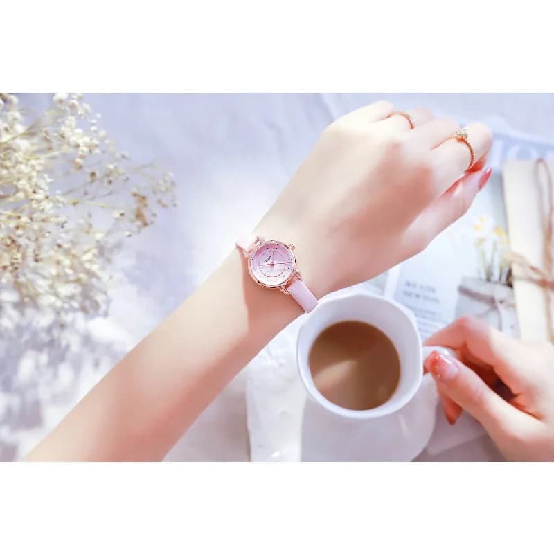 Orologio da donna personalizzato con cinturino alla moda, movimento al quarzo, ideale per studentesse, orologio da donna piccolo e fresco per feste.