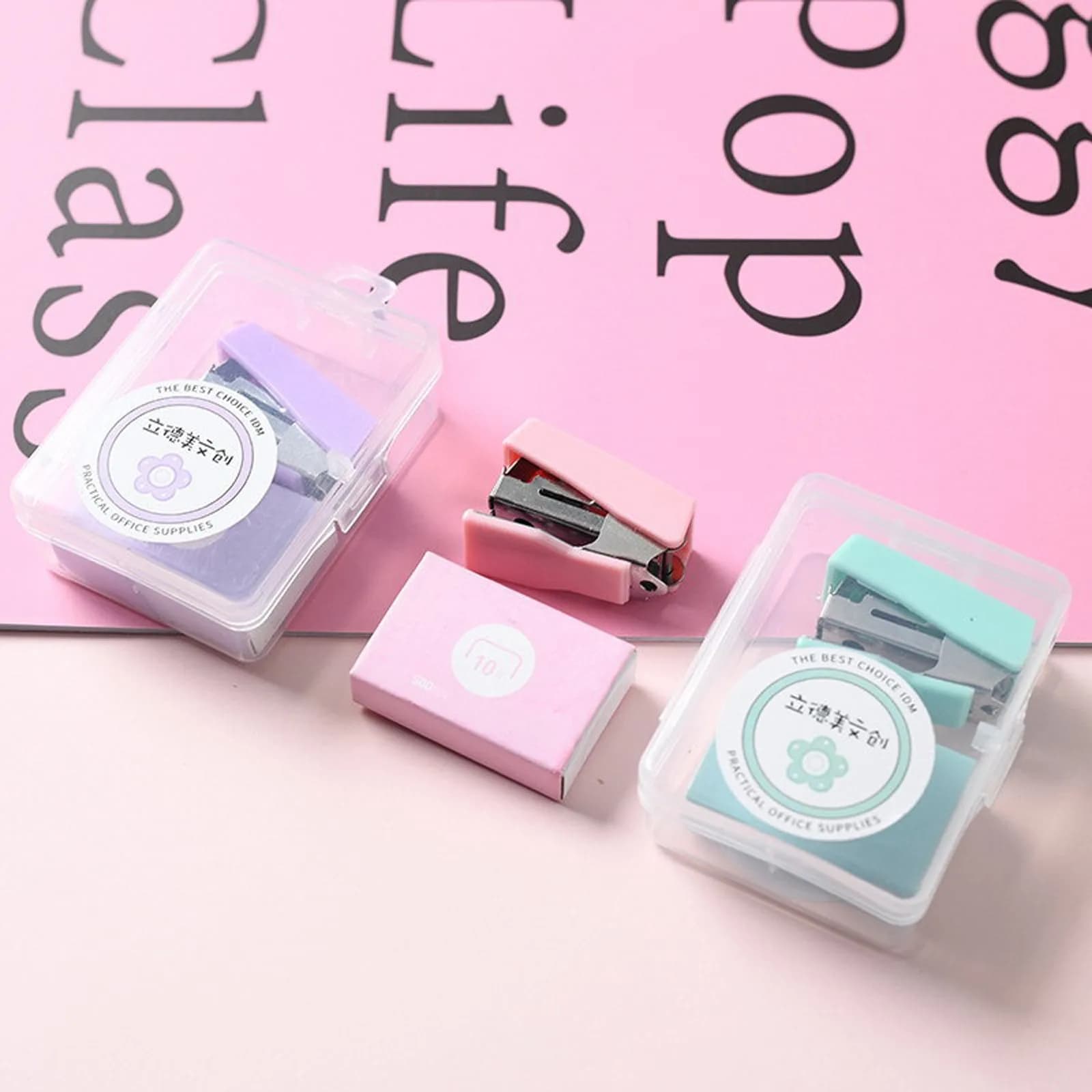 Mini set di cucitrici da tavolo con 400 graffette Kit di cancelleria per ufficio portatile Materiale scolastico per la casa Strumento compatto per la chiusura della carta