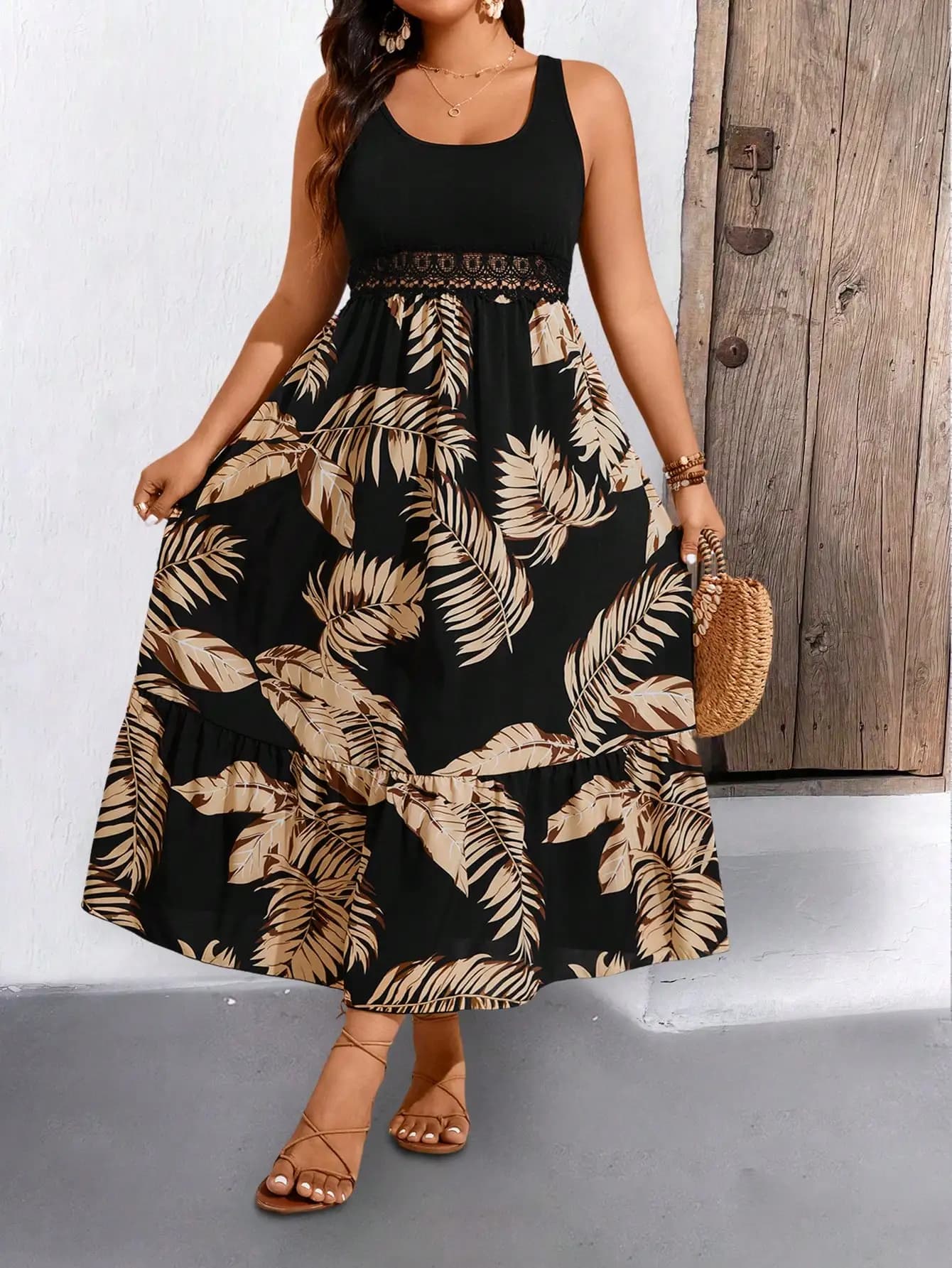 Sleeveless boho long dress with black palm leaves print and lace belt