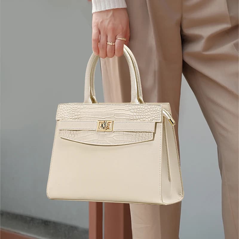 Borsa da Donna in Vera Pelle - Elegante Borsa a Tracolla e a Mano Beige di Alta Gamma