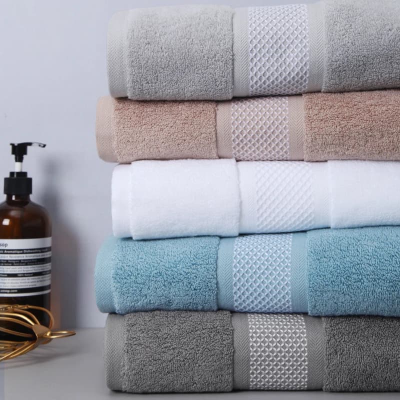 Asciugamano da bagno in puro cotone tinta unita, grande (140 cm), con un peso di 480 g, non lascia pelucchi, morbido e delicato sulla pelle, adatto per hotel.