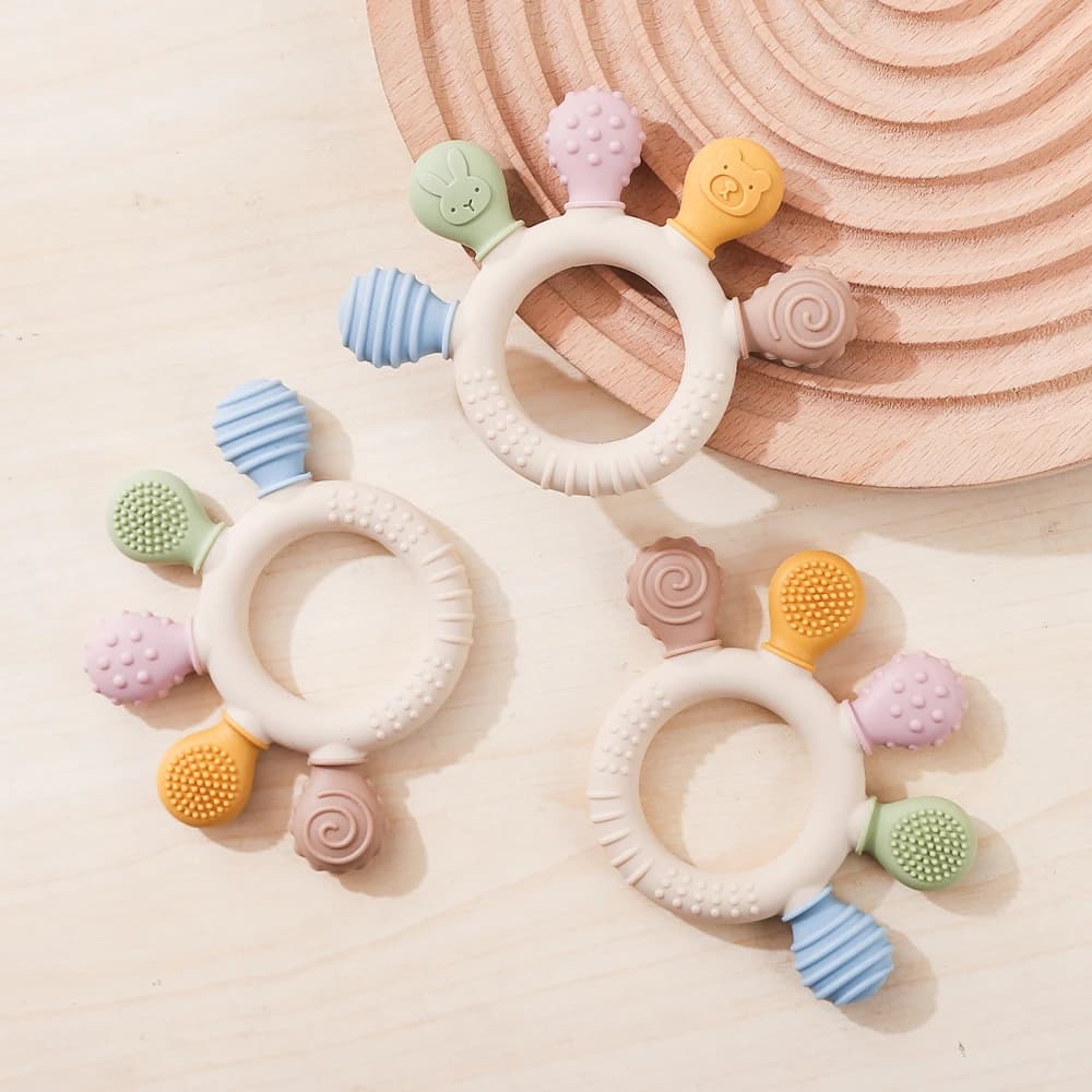 Massaggiagengive per neonati a forma di cartone animato – Giocattoli sicuri in silicone per neonati, con più punti di contatto per la dentizione, facili da afferrare, per l'apprendimento delle forme e dei colori