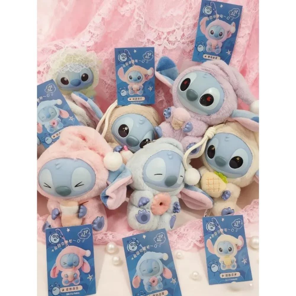 Portachiavi Peluche Stitch Carino Blind Box, Mystery Box Kawaii Sleepy Lilo & Stitch, Ciondolo Borsa Bambola di Peluche, Giocattolo da Collezione per Bambini e Fan