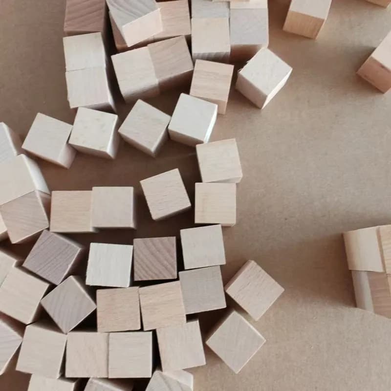 28 blocchi di legno naturale da 4x4 cm, per disegno e lavori fai da te