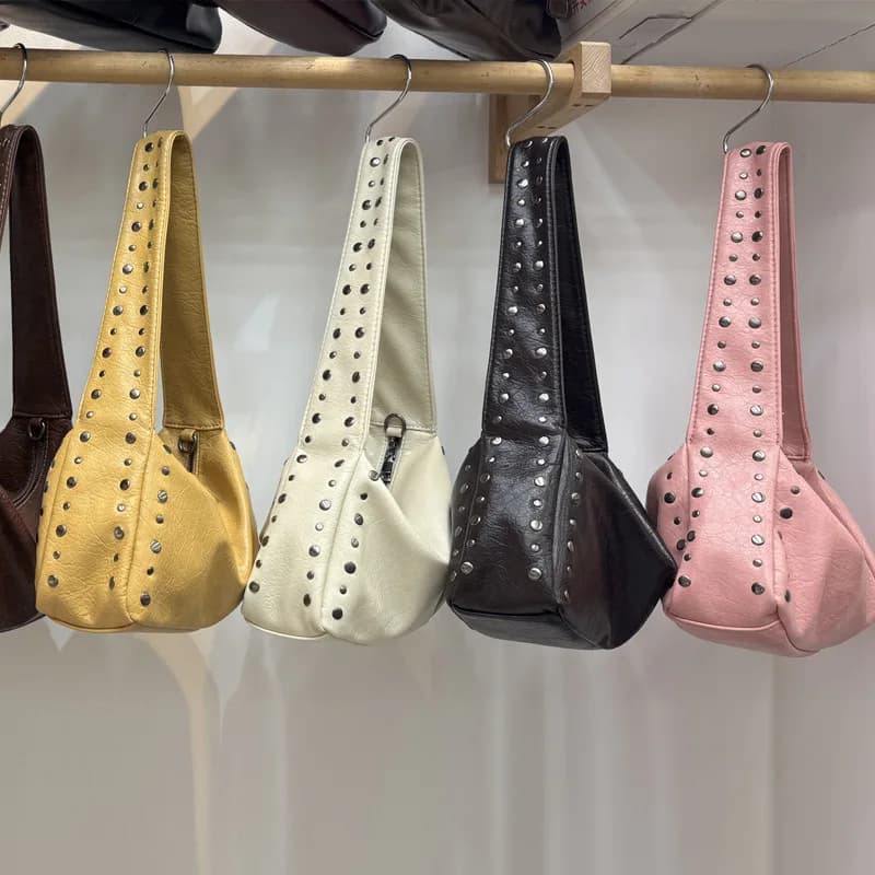Nuove borse con borchie alla moda Borsa a tracolla Hobo Borsa a spalla da donna punk Borsa a spalla in pelle vegana Borse firmate Streetwear