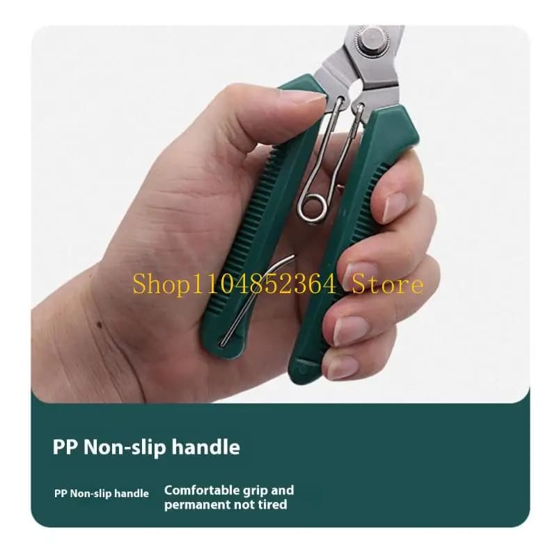 Garden scissors 652F with safety lock, lightweight design for precise cutting