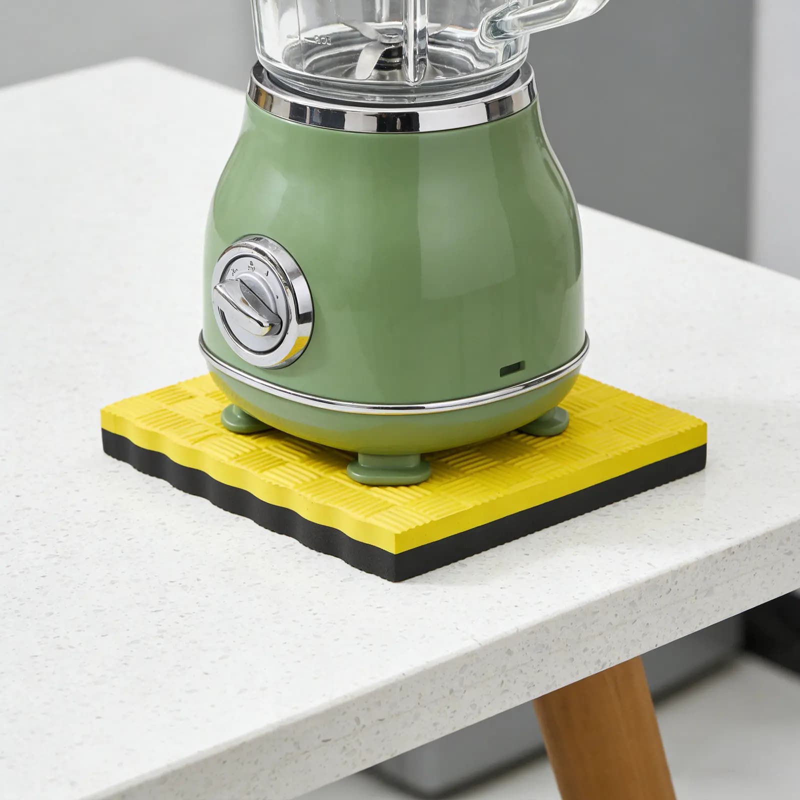Tappetino Antivibrazioni e Fonoassorbente da 9,8 Pollici per Frullatori e Mixer - Base Antiscivolo e Antishock per Elettrodomestici da Cucina