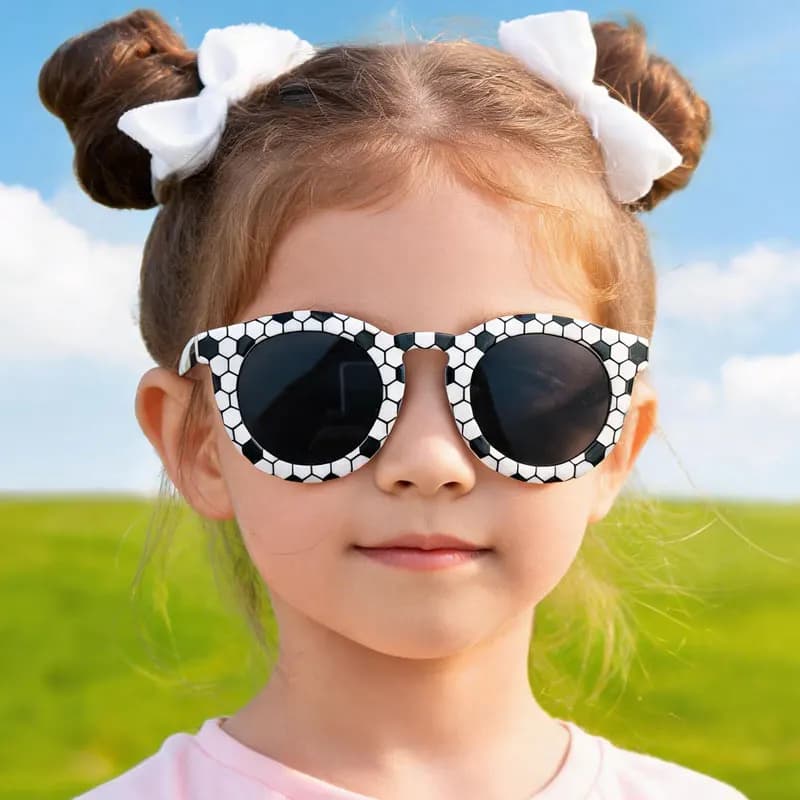 Children's Multiple styles to choose from children's sunglasses 2-8 Year Old Baby Decorative Sunglasses Trendy UV400