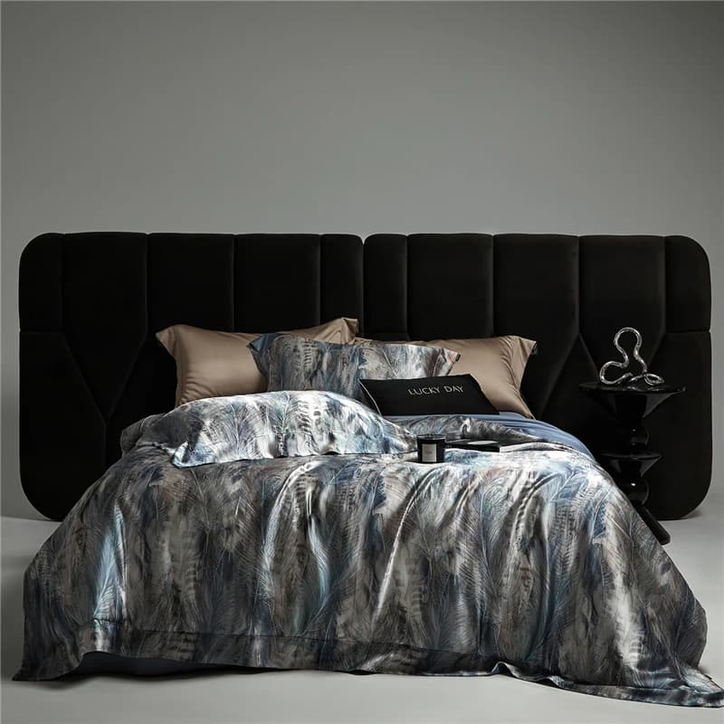 Set of Bed Linen in Mixed Silk-Lyocell (10% Silk/90% Lyocell), Super Soft and Cooling Sheets, Cover with Vivace Print, Sheets and Loyalty
