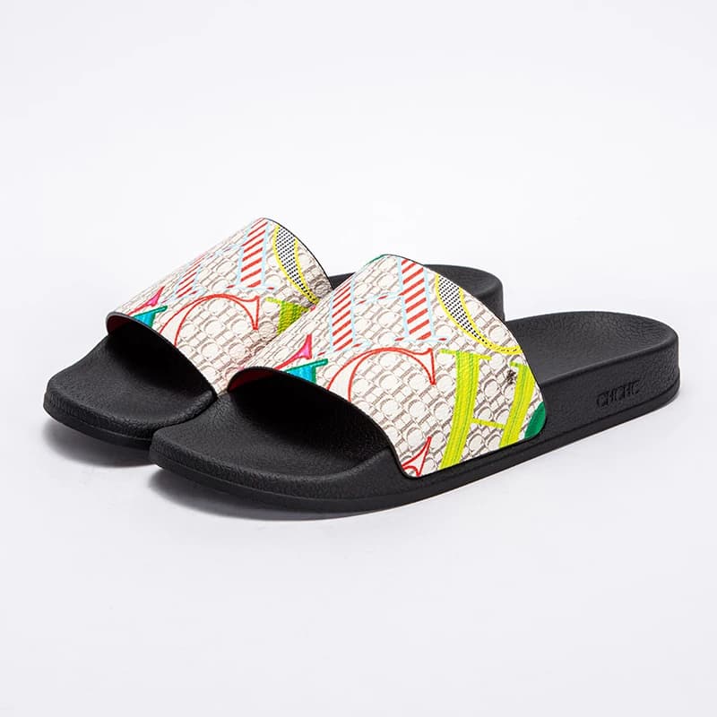 Fashionable Classic Women's New 2024 Slippers PVC Material Letter Color Pattern Outdoor Casual Flat Bottom Slippers
