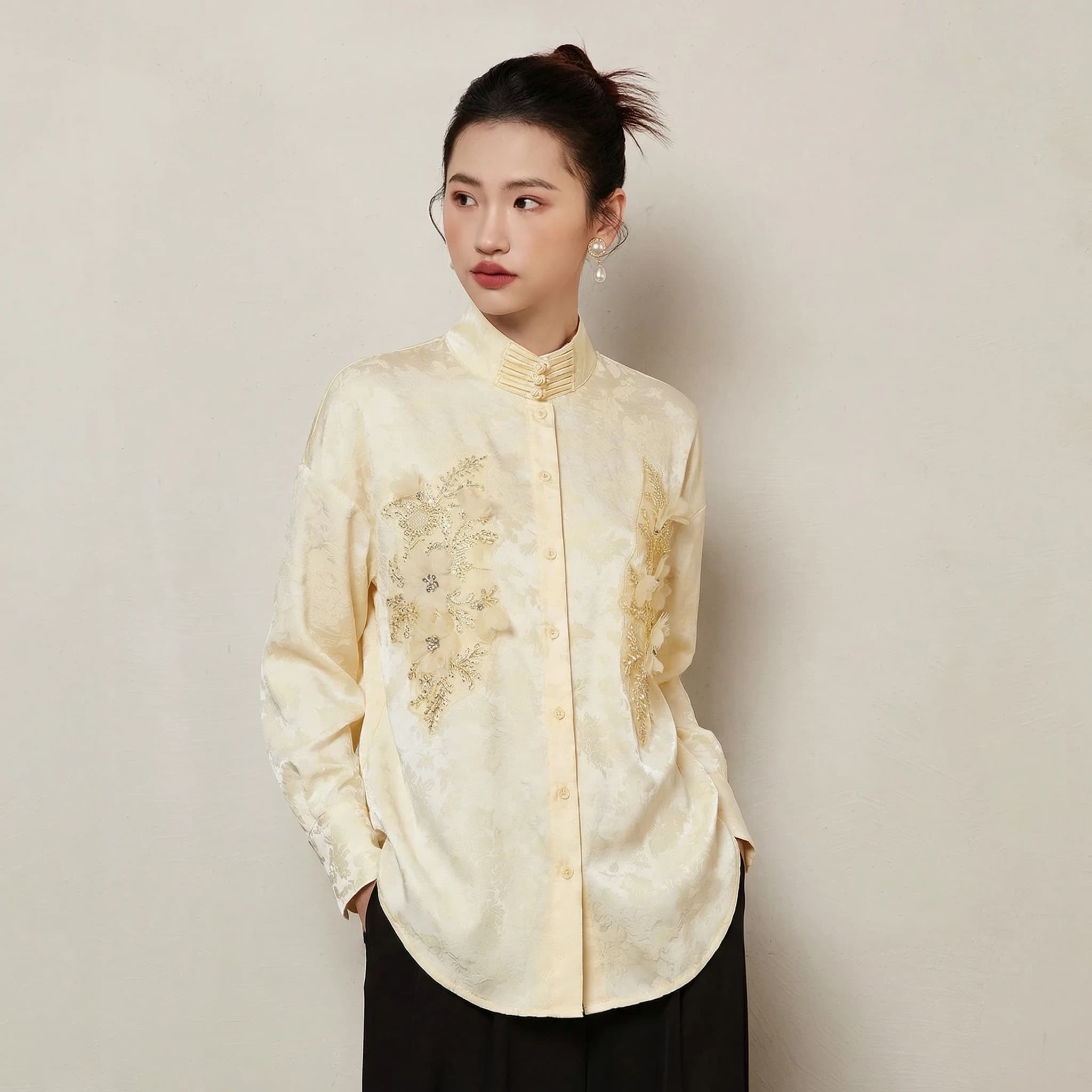 Elegant Short Embroidered Shirt New Chinese Style Women's Fashionable Top Premium Feel Younger Looking Polyester Fiber Long S...