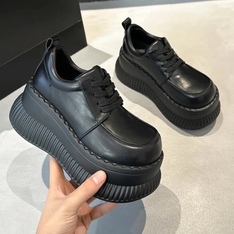 Mocassini Donna con Suola Spessa 2026, Scarpe Sportive con Zeppa da 8,5 cm, in Vera Pelle Stile Britannico, Casual, con Rialzo Interno