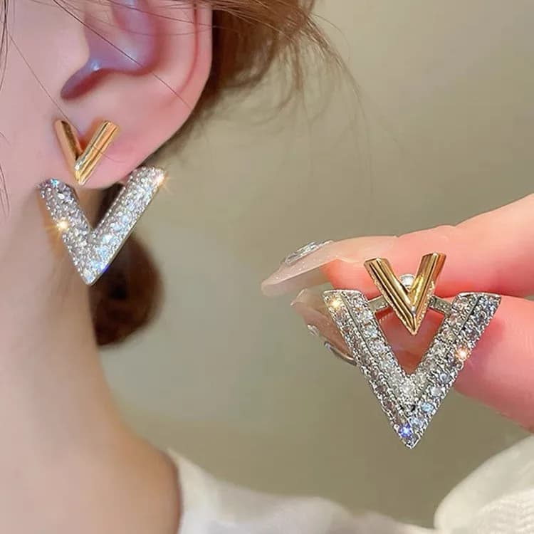 Orecchini in cristallo a doppia V moda coreana con ago in argento 925 per gioielli da donna 2025 Orecchini da donna di lusso di tendenza dietro l'orecchio