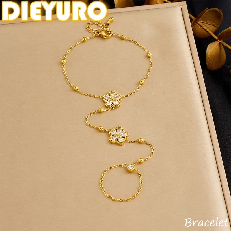 DIEYURO Bracciale da dito alla moda con fiore di zirconi squisito in acciaio inossidabile 316L per le donne Tendenza gioielli con catena a mano che non sbiadiscono