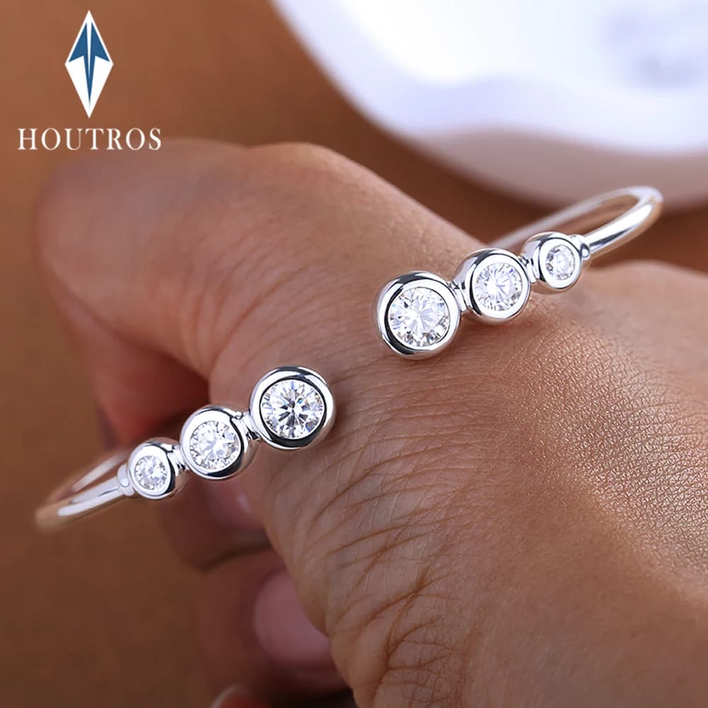 Bracciale Aperto in Argento 925 con Moissanite 100% per Donne, Incastonatura a Castone 1.8cttw, Bracciale Regolabile con Diamanti Moissanite