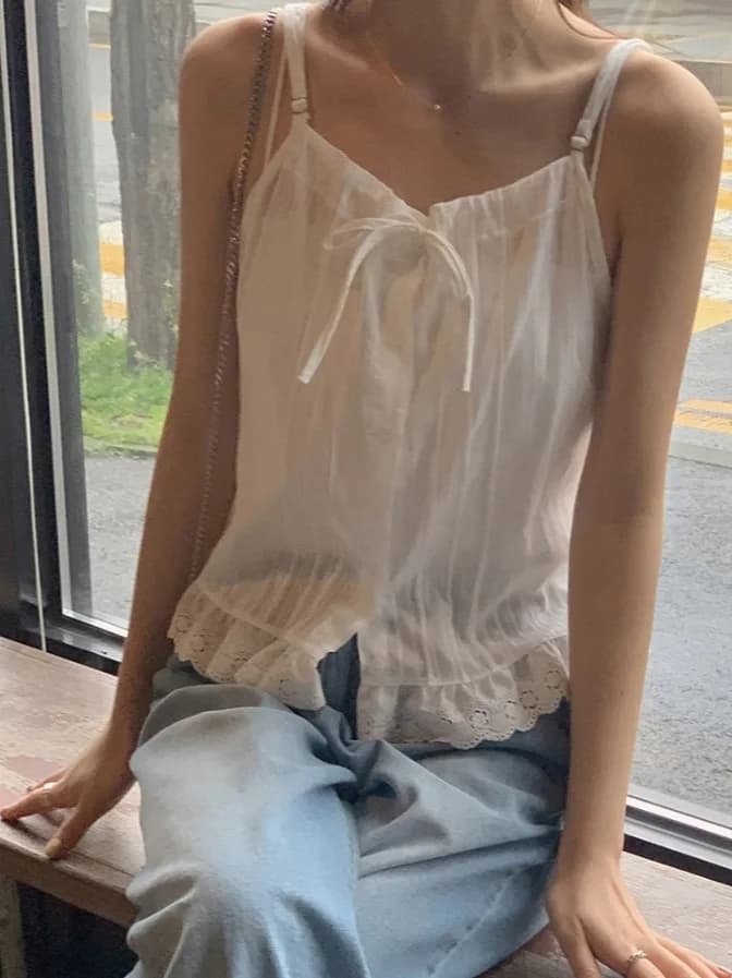 Fashionable Short Strap Vest Women's Summer New Style Belted Wood Grain Design Sense Top Age Reduction Trendy Clothing