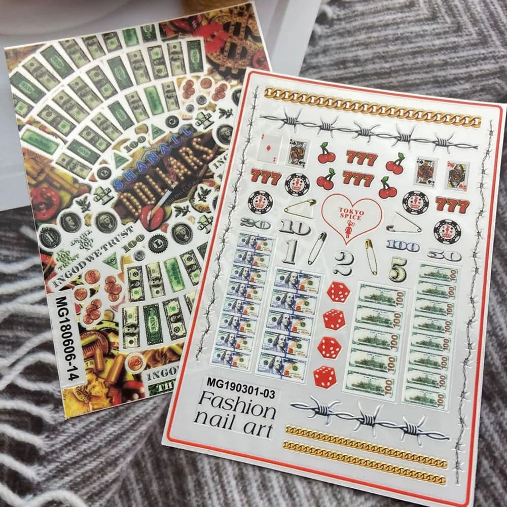 1 pz 3D denaro dollaro segno adesivi per Nail Art carta da gioco autoadesiva 100 Bill Dollar punte per unghie decorazione Slider Poker decalcomanie