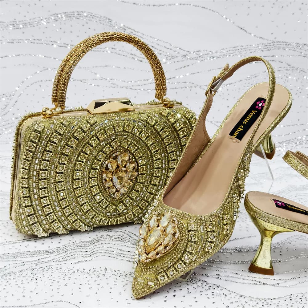 Scarpe da festa nigeriane Solo scarpe o con set di borse in tacco alto dorato, abbinamento elegante per matrimoni ed occasioni speciali