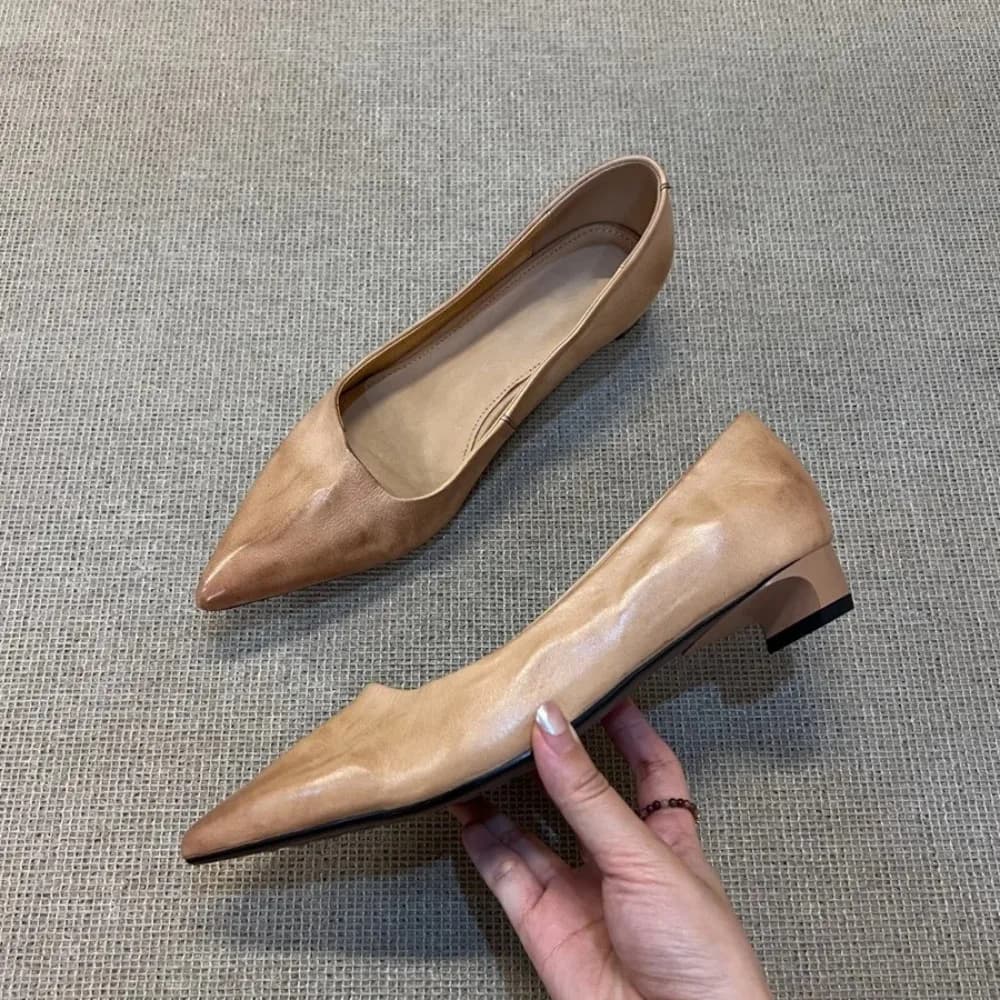 Low-Heel Leather Mary Janes Women's Slip-On Commuter Shoes Simple French Style Professional Work Footwear Sharp Pointed Toe