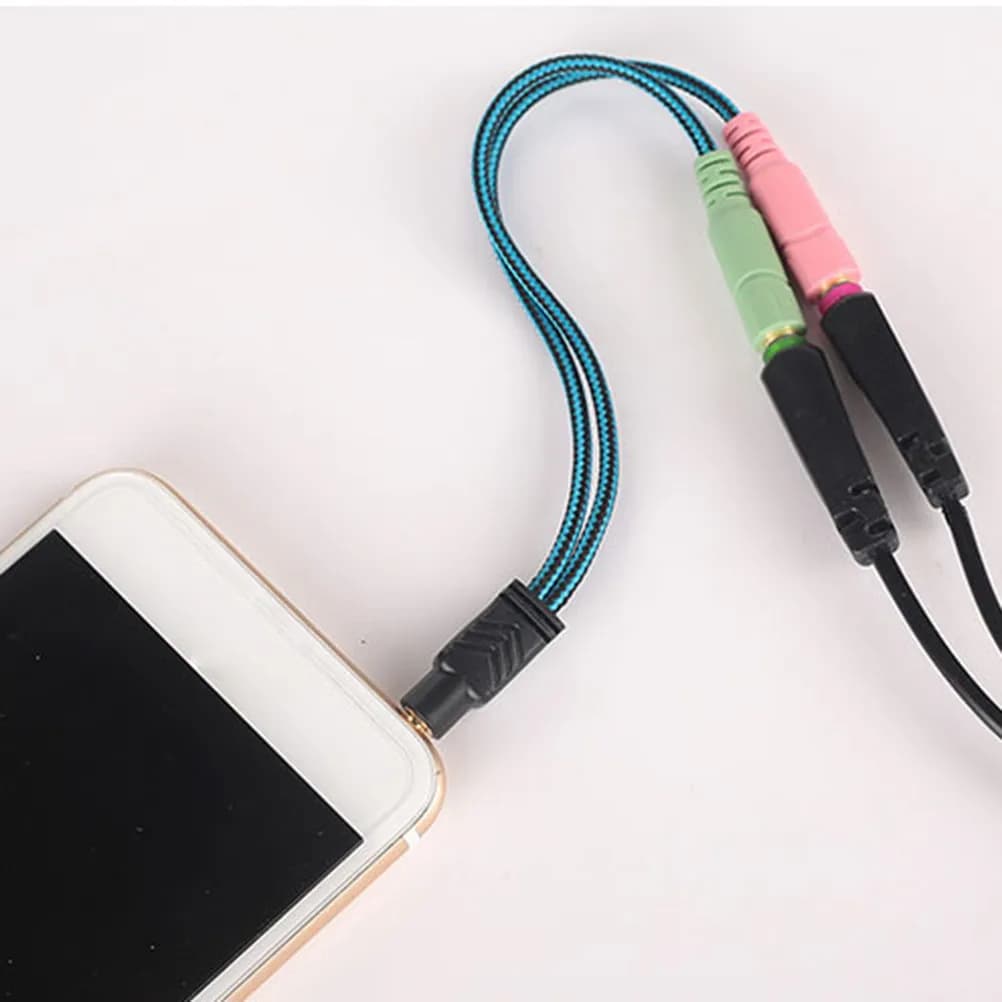 Cavo Splitter per Cuffie 2 in 1 da 3,5mm, Doppia Uscita Maschio da 3,5mm, Adattatore Audio Stereo con Microfono per PC, Laptop, Skype, Chat Vocale, Gaming