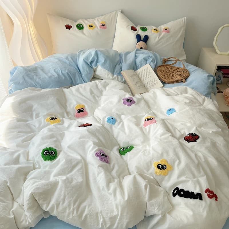 Set di Biancheria da Letto in Puro Cotone, Quattro Pezzi con Ricamo, Lenzuola a Tre Pezzi per Dormitorio, Cotone per Tutte le Stagioni 2024