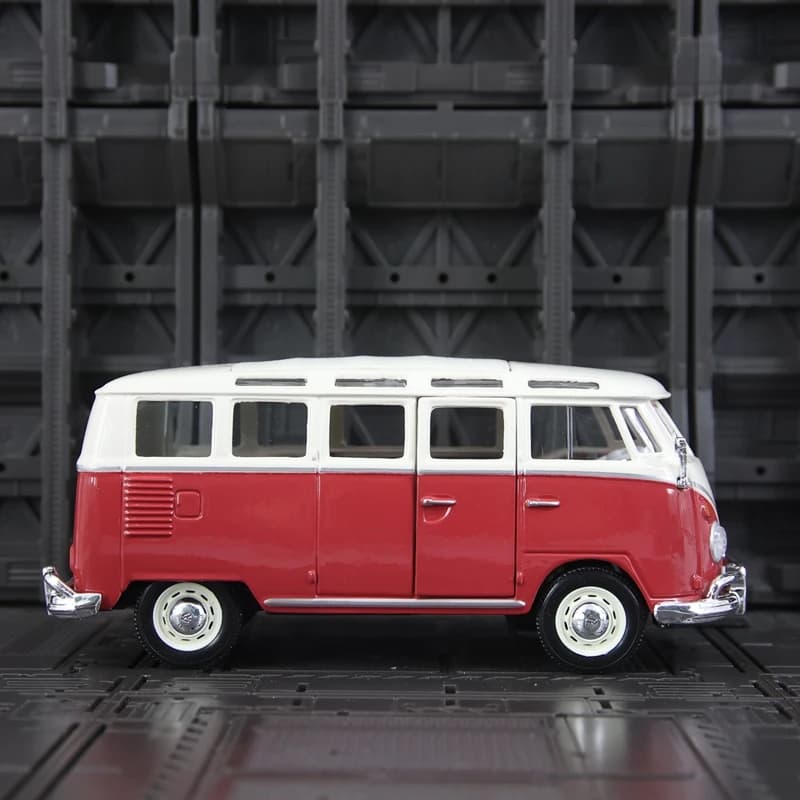 Modellino in Scala 1:25 Maisto Volkswagen Van Samba, Auto in Lega, Autobus Retrò, Decorazione Statica da Collezione, Dettagli Ricchi, Lavorazione di Alta Qualità