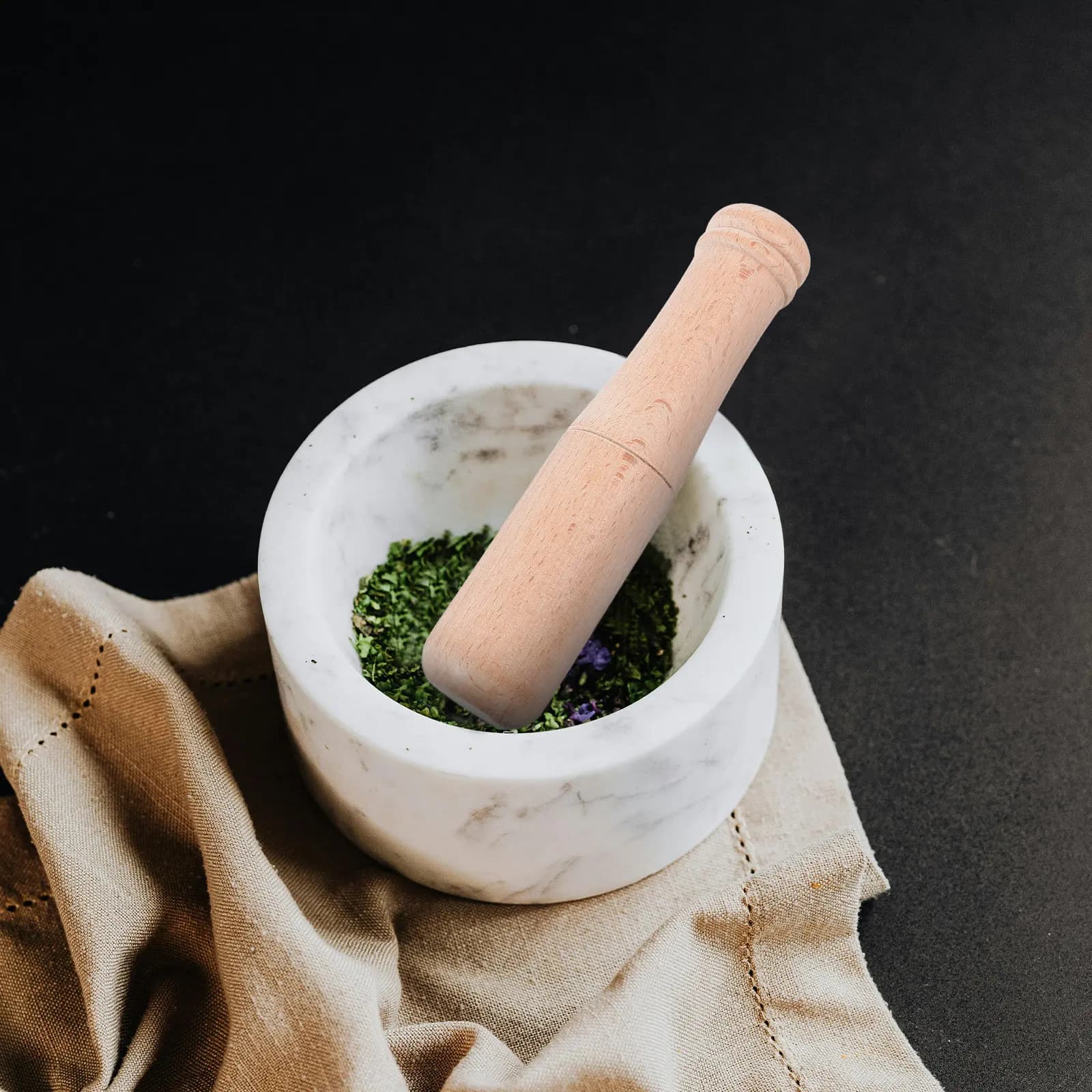 4Pcs Wooden Pestle Set Ergonomic Garlic Crusher Ginger Masher Spices Grinder Kitchen Grinding Rod Multi-Use Food Muddler Wood