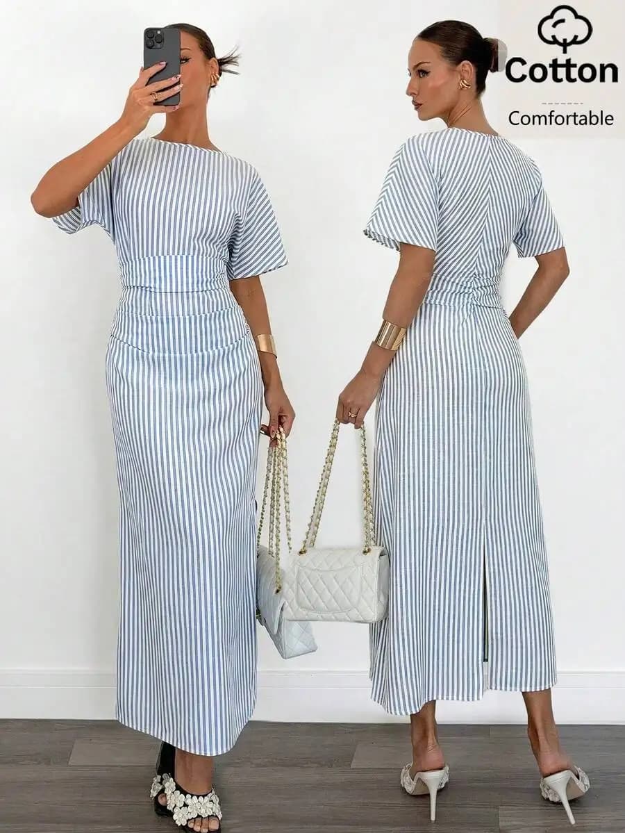 Abito lungo da donna in misto cotone a righe blu e bianche, maniche corte, vita arricciata, casual estivo