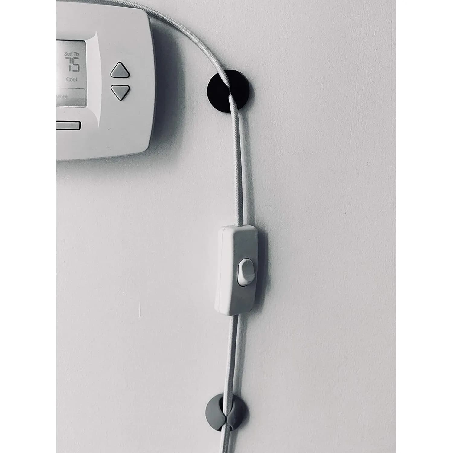 ABNR 10Pc Clip per cavi Supporto per cavi multiuso Supporto per cavi autoadesivo per la gestione dei cavi Organizzatori per cavi per auricolari