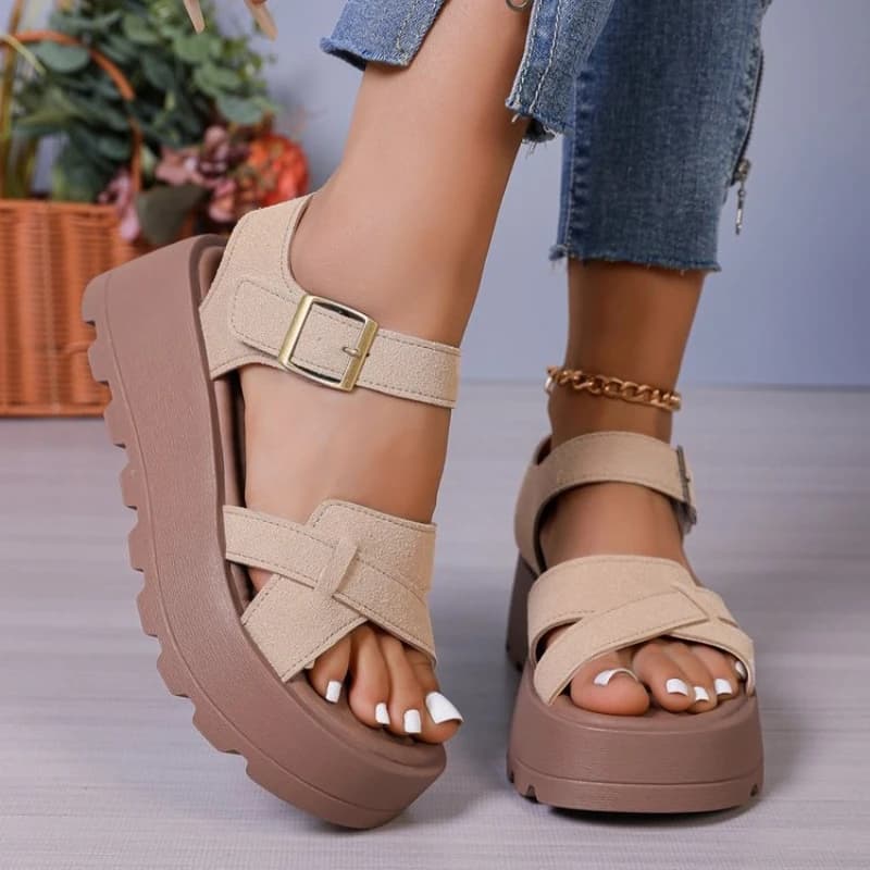 Retro Sandals Summer 2026 New Small Tall Platform Casual Roman Women's Shoes