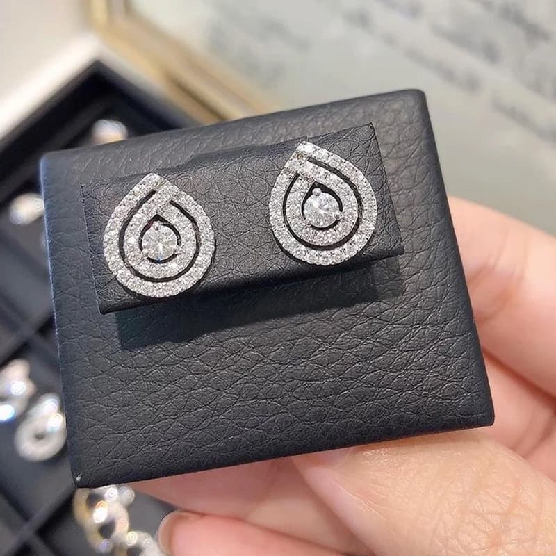 Huitan Luxury Crystal Cubic Zircon Earrings for Women Ear Stud Piercing Exquisite Lady's Accessories Temperament Fashion Jewelry