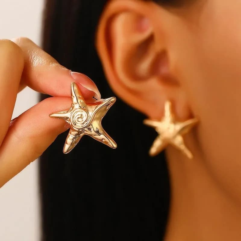 Women Stainless Steel Starfish Necklace Gold Tone Seaside Pendant Chain Trendy Summer Beach Party Holiday Jewelry Gift